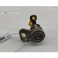 Личинка замка Перед. Прав. Subaru Impreza 2001