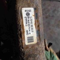 Амортизатор передний Volkswagen Golf 4(1997-2004) 2001 1j0413031s