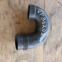 Патрубок воздушного фильтра Volkswagen Passat B6 2007 1k0129618at