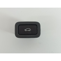 Кнопка открывания багажника Land Rover Range Rover LR040339