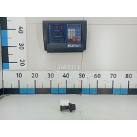 Болт Renault TRUCK T-Serie 2013 7403943347