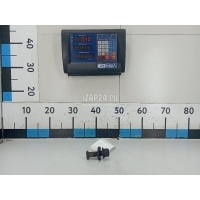 Болт Renault TRUCK T-Serie 2013 7403943347