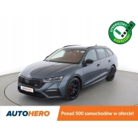 Škoda октавия skoda октавия fv23% dsg rs full светодиодный