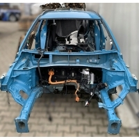 Hyundai кона правый лонжерон четверть порог отправка передняя
