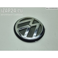 Эмблема Volkswagen Passat B5 2000 3b0853630