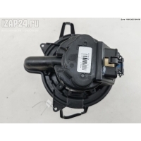 Двигатель отопителя (моторчик печки) Renault Kaptur 2016 5R5833500