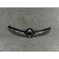 Renault captur ii накладка декоративная решетки oem 623829844r