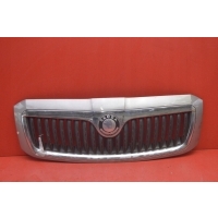 Решетка радиатора серебренная хромированная 3u0853653b skoda superb 1 i 2001-2006