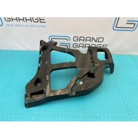 Кронштейн бампера BMW X5 E70 2009 51127158446, 7158446
