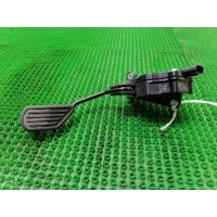 педаль газа Toyota Vitz NSP130 2011 7811052100