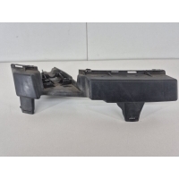 Кронштейн бампера Land Rover Range Rover LR046709