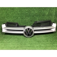 Решетка радиатора Volkswagen Golf 5 [2003-2009] 1K0853655A