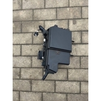Корпус пуска блок предохранителей 284b66727r renault megane iv 4
