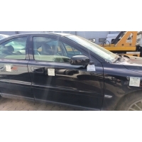 Дверь правое передняя черные volvo s60 i