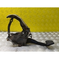 Педаль тормоза Toyota Rav 4 (CA40) (2012-2019) 2013 4711042220