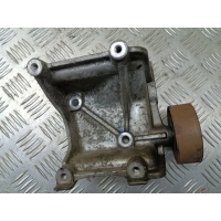 Кронштейн компрессора кондиционера Toyota Hilux (2005-2015) Пикап 2015 884200K050