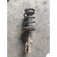 Стойка передняя правая Toyota Corolla E120 2003