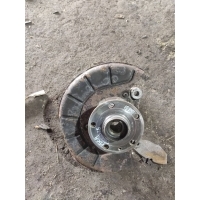 Кулак поворотный правый Volkswagen Passat B6 2005