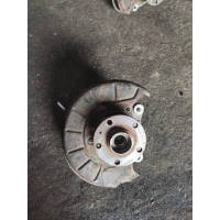 Кулак поворотный правый Volkswagen Passat B6 2005