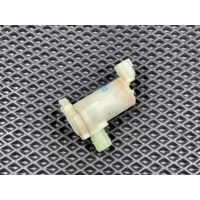 Насос (моторчик) омывателя стекла Nissan Cima F50 2003 2224625-A