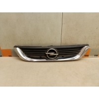 Решетка радиатора Opel Vectra B 1998