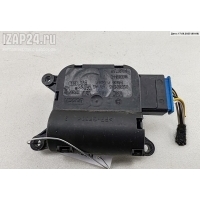 Моторчик заслонки отопителя Skoda Octavia mk2 (A5) 2005 0132801345