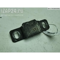 Кронштейн радиатора Volkswagen Passat B6 2008 4d0235427