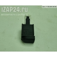 Заглушка Seat Altea 2005 5p0957087
