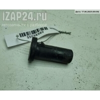 Кронштейн радиатора Volkswagen Passat B6 2008 8d0121200
