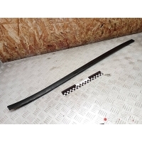 Молдинг стекла лобового Mercedes R W251 2008 A2516904962