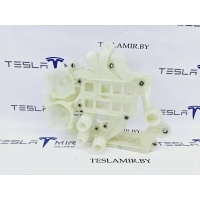 Компрессор кондиционера Tesla Model Y 2021 1547595-00,1613703-00,1613703-00-B