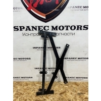 Крепление балки подвески Jaguar F-Pace X761 2024 l8a202770aa, LR141804, L8A202770AA, T4A30590