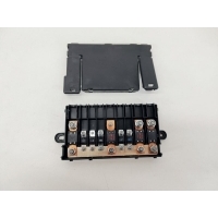 блок предохранителей Land Rover Range Rover LR050937