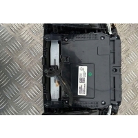Экран навигации opel insignia а g09 7370100000000x 2.0l дизель 125kw 2016