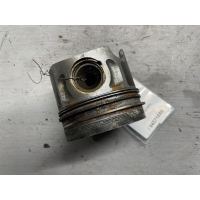Поршень Volkswagen Passat B5 1999