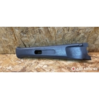 Обшивка стойки центральной правой Toyota RAV4 2 (XA20) 2003 6241142030