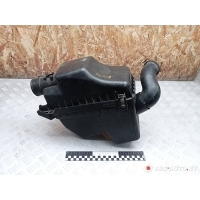 Корпус воздушного фильтра Toyota RAV4 2 (XA20) 2003 2202027060,1001405890
