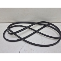 уплотнительная резинка Volkswagen Touareg 2 NF 7P0877439