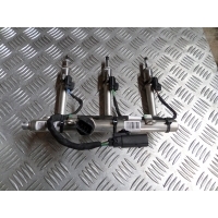 Volvo xc40 1.5 т 2021 накладка впрыска форсунки p32257109 31405315 32208203