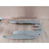 Toyota prius плюс накладка порога левый задняя 67918-47060