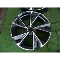 Колесо алюминиевая audi oe a6 c8 4k0 8.5