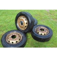 Колёса колёсные диски nissan cabstar на данный момент 2.5dci 195 / 70 / r15