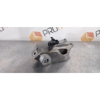 Кронштейн BMW X3 G01 2019 6864595, 22116864595, 6864595