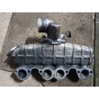 Коллектор впускной Volkswagen Passat B3 1990 068129713h