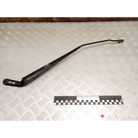 Щеткодержатель (поводок стеклоочистителя, дворник) Peugeot 206 2002 4630