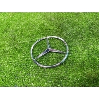 Эмблема крышки багажника Mercedes-Benz E W210 1998 A2107580058
