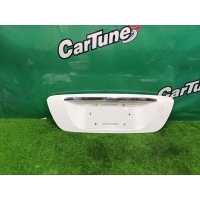 Накладка крышки багажника Mercedes-Benz S W220 2000 A2207500181