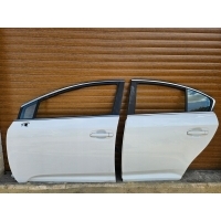 Toyota avensis t27 дверь левая передняя передняя 040