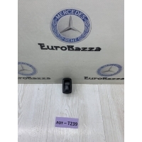 Кнопка стеклоподъемника Mercedes W164 Mercedes W164 ML 2005-2011 А2518200510