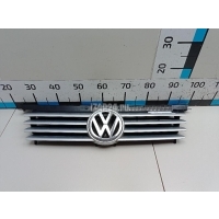 Решетка радиатора VAG Golf IV/Bora (1997 - 2005) 1J5853655C